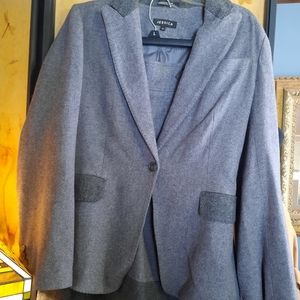 Jessica Two-Tone Grey Business Skirt Suit size 10